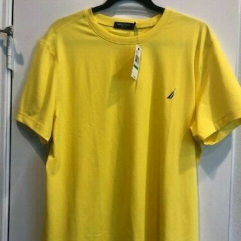 *NEW* Men's Nautica Slim fit T-Shirt - Size L